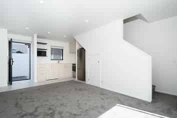 9/87 Taikata Road, Te Atatu Peninsula