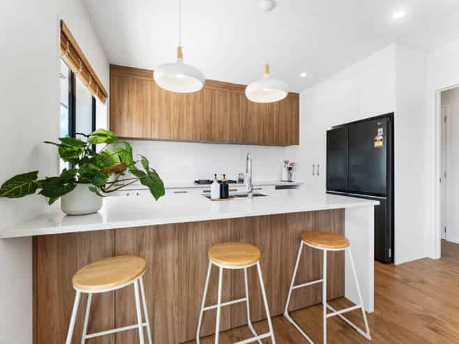 34 Siren Street, Milldale