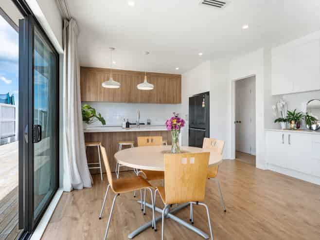 34 Siren Street, Milldale