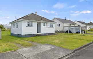 22 Bell Street, Marton