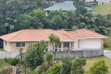 261 Maungaraki Road, Lower Hutt