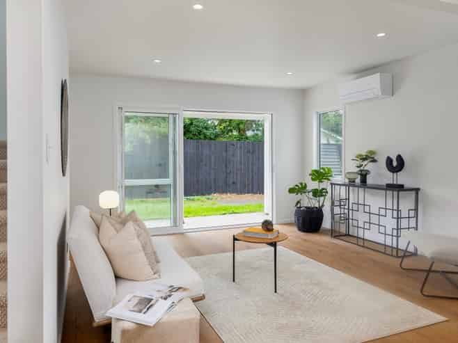 99A Alberton Avenue, Mount Albert