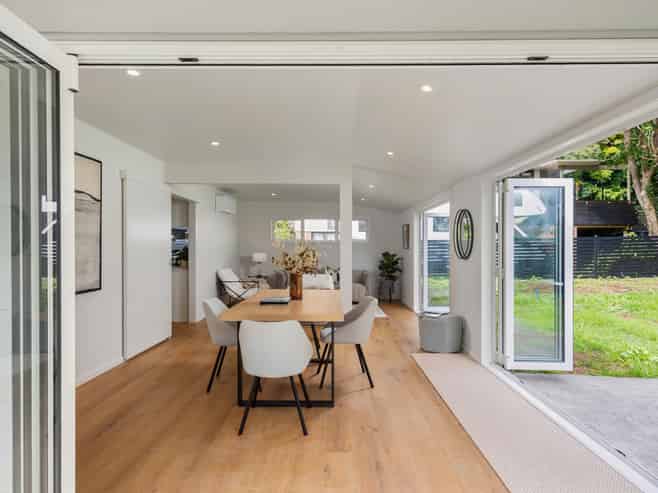 99A Alberton Avenue, Mount Albert