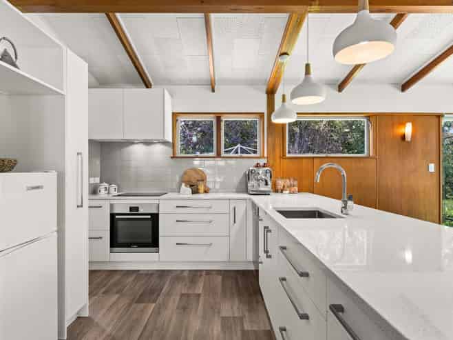 39 Iona Road, Havelock North