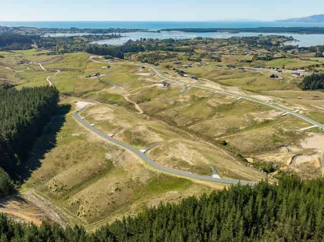 196 La Mer View (Lot 16), Redwood Valley