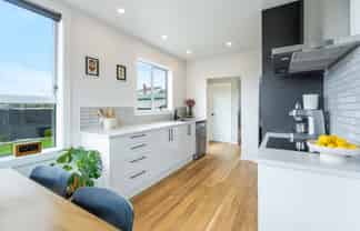 255 Macandrew Road, Forbury