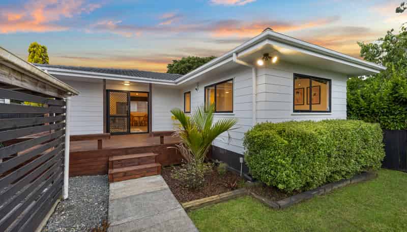 1/18 Darcy Place, Massey