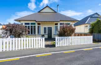 48 Royal Crescent, Saint Kilda