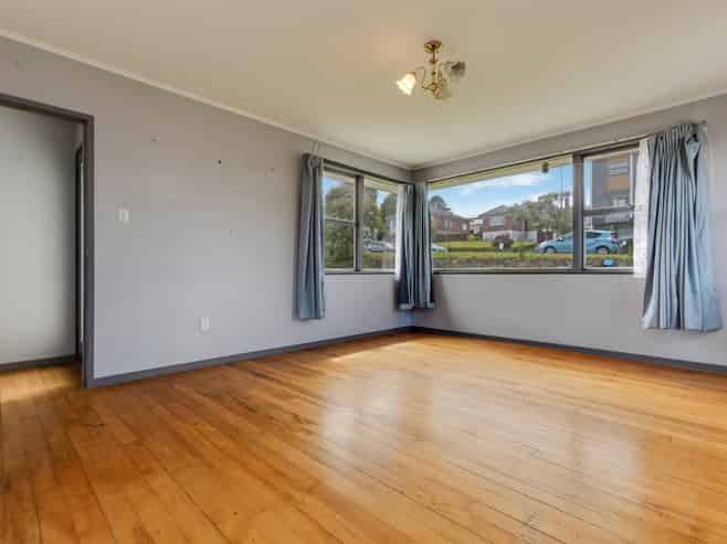 7 Newington Road, Henderson