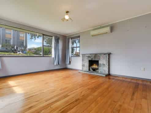 7 Newington Road, Henderson