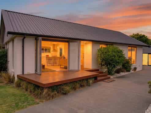 6 Clarevale Street, Burwood