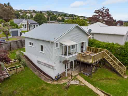 16 Chapman Street, Wakari