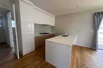 13 Johns Creek Crescent, Silverdale