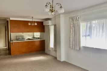 16B Seaforth Avenue, Mangere Bridge