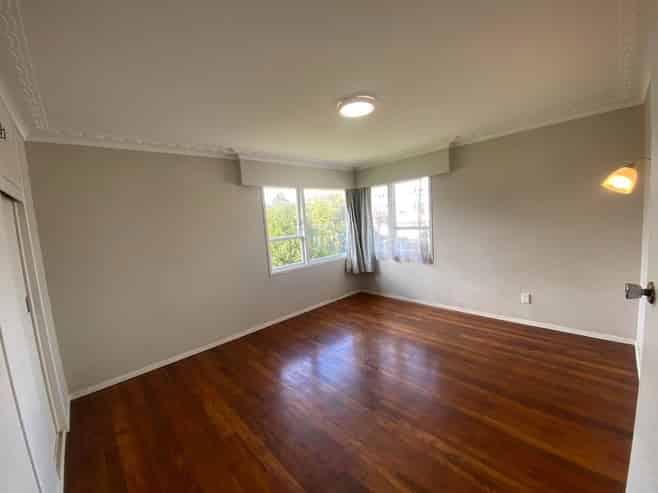 1/1 Churchill Avenue, Manurewa