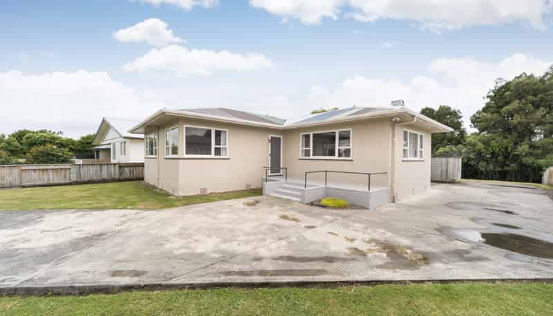 21-21A Nottingham Avenue, Awapuni