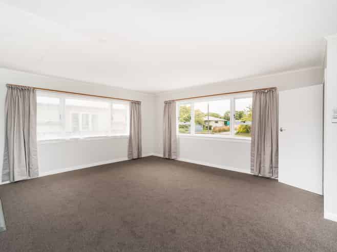 21-21A Nottingham Avenue, Awapuni
