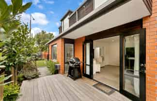 9 Clyde Road, Riccarton
