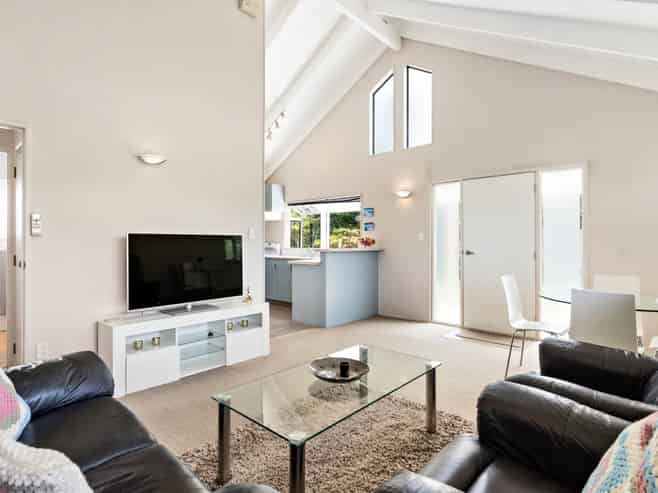 1/37 Teal Crescent, Beach Haven