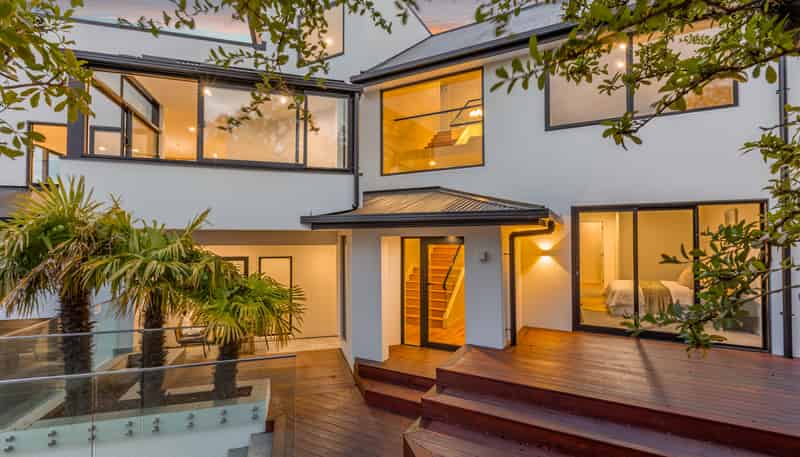 28 Panorama Road, Clifton