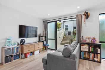 Auckland - Address withheld