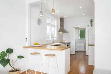 15 Helston Road, Johnsonville