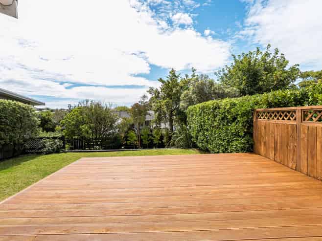 15 Helston Road, Johnsonville