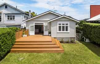 15 Helston Road, Johnsonville