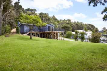 436 Huia Road, Laingholm