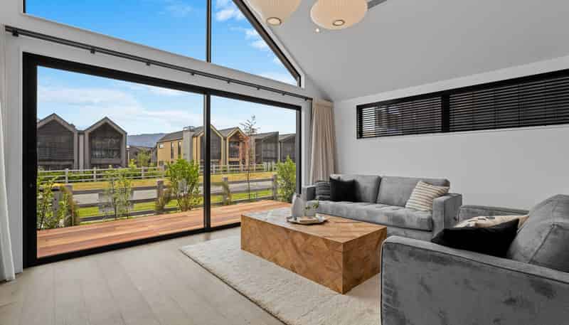 10 Taurus Lane, Jacks Point