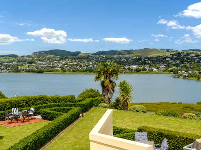 24 & 28 Avocet Avenue, Maungatapu