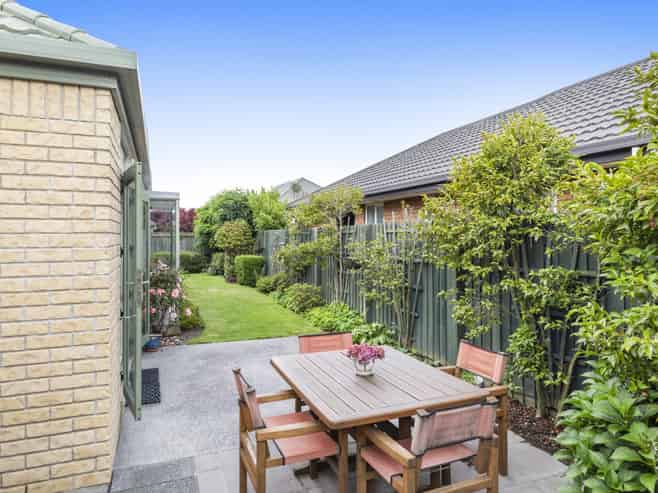 4 Barossa Lane, Hoon Hay