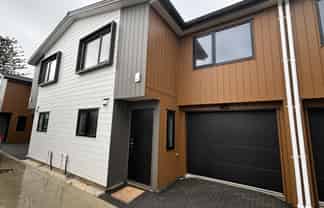 2/1 O'Connell Street, Manurewa