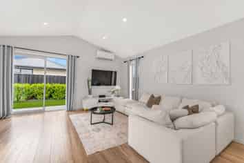 11 Billy T Lane, Rolleston