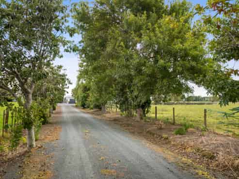 992 Hauraki Road, Turua