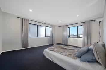 37 Drumconnell Drive, Flat Bush