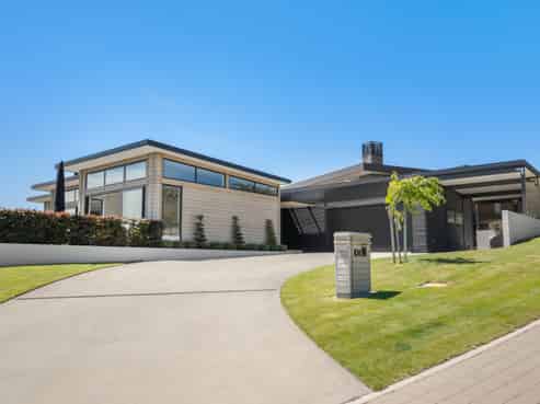 104 West Meadows Drive, Wanaka