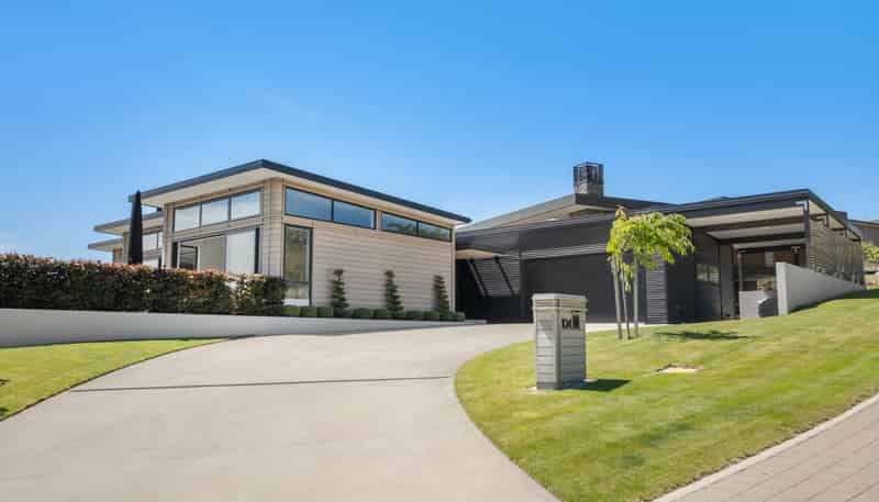 104 West Meadows Drive, Wanaka