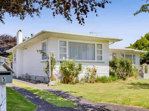 5 Wera Street, Hawera