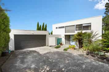 27A Mansel Avenue, Hillcrest