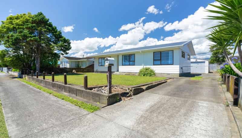 33 Solway Street, Levin