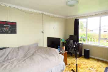 104 Russell Street, Westport