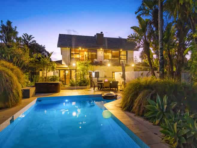 2 Range Road, Swanson