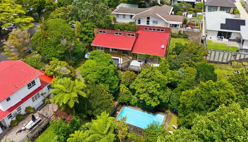 5 Magnolia Drive, Westown