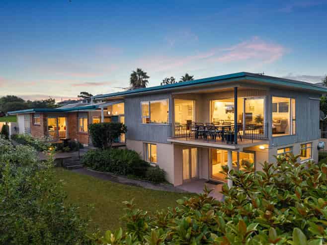 3 Maxwelton Drive, Mairangi Bay