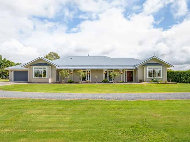 15 Twin Oaks Drive, Tamahere