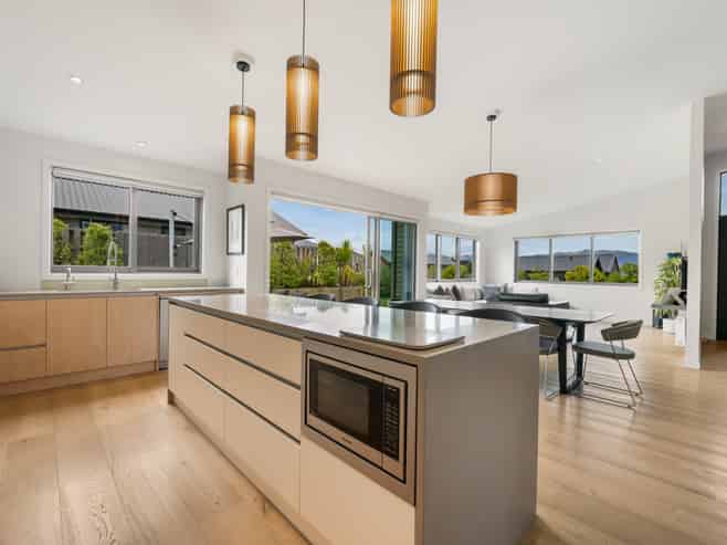 7 Armidale Crescent, Wanaka