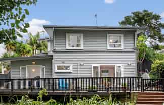 10 Blakewell Place, Beachlands