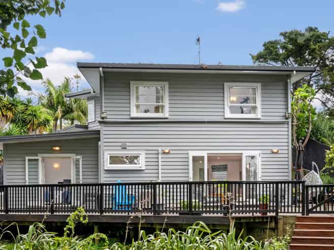 10 Blakewell Place, Beachlands