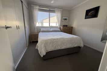 21 Kerewhenua Crescent, Hobsonville